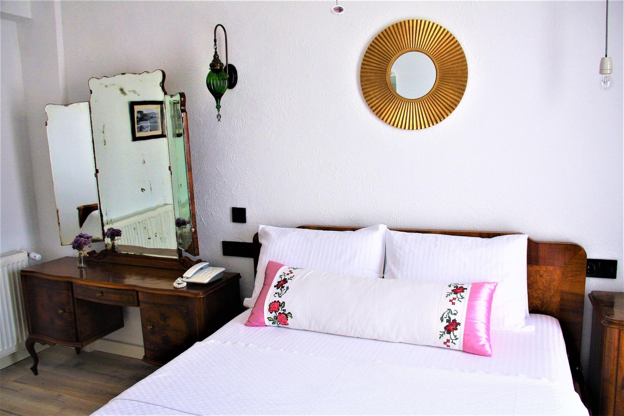 Amphora Hotel Foça Luaran gambar